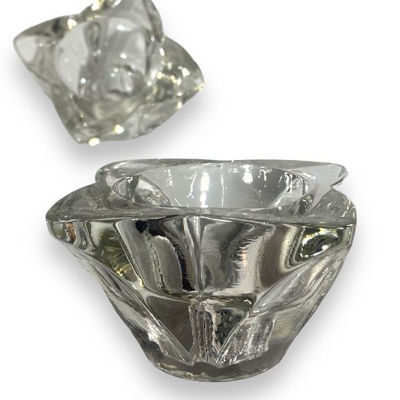 Vintage Lot of 2 Clear Glass Candle Holders Flower Shape Tealight Taper Pillar - Picture 6 of 7